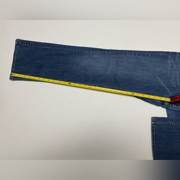 Lucky Brand Women’s Blue Flared Vintage Y2K Wonder Jean Sz 6/28 - Picture 6 of 15
